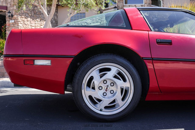 Used 1990 Chevrolet Corvette ZR-1 RWD image 10