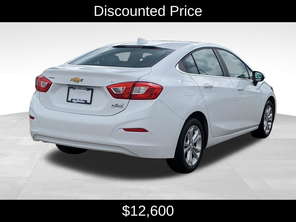 Used 2019 Chevrolet Cruze LT FWD image 3