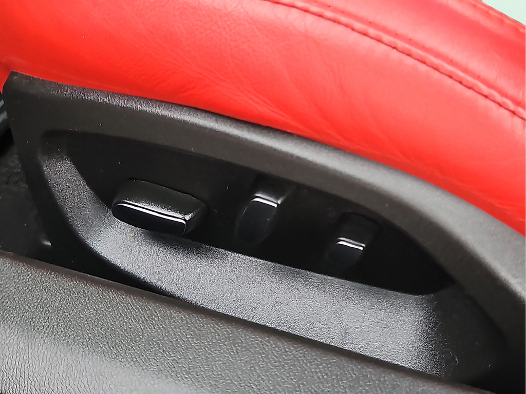 Used 2017 Chevrolet Corvette Stingray Coupe RWD image 14
