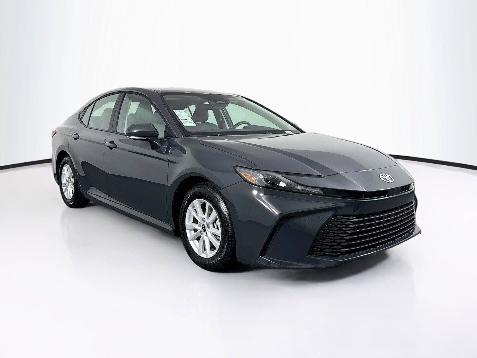 Used 2026 Toyota Camry LE FWD image 9