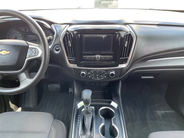 Used 2021 Chevrolet Traverse LS FWD image 17