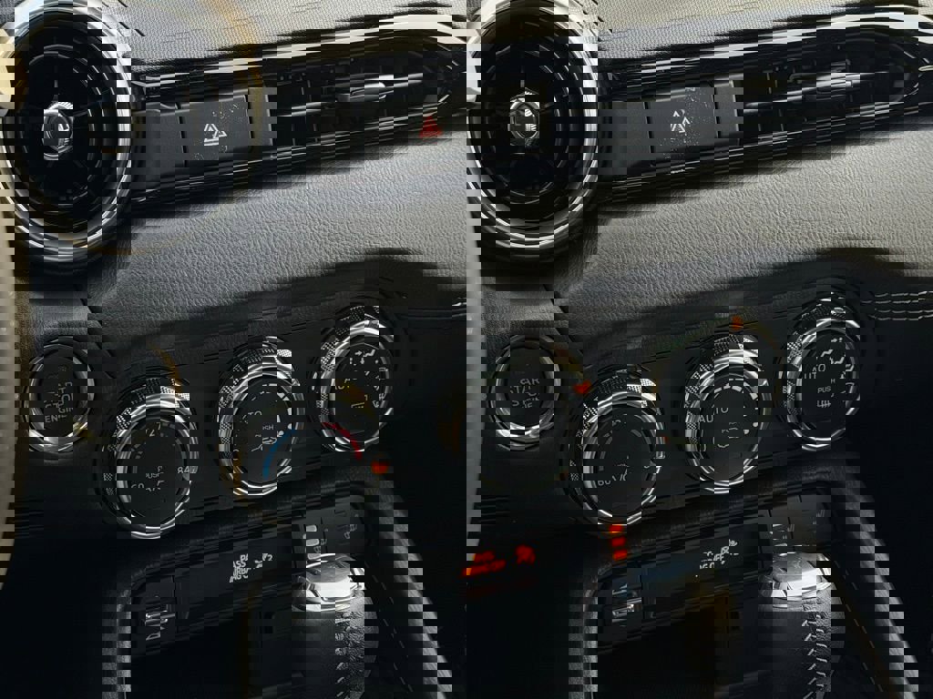 New 2025 MAZDA MX-5 Miata RF Grand Touring image 29