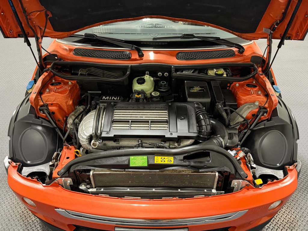 Used 2005 MINI Cooper S FWD image 16