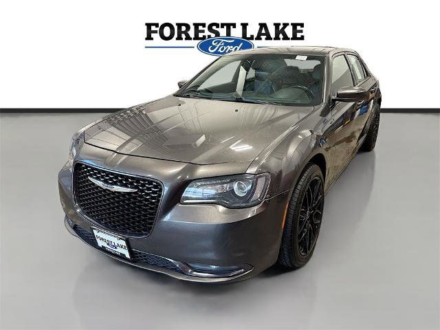 Used 2019 Chrysler 300 S image 3
