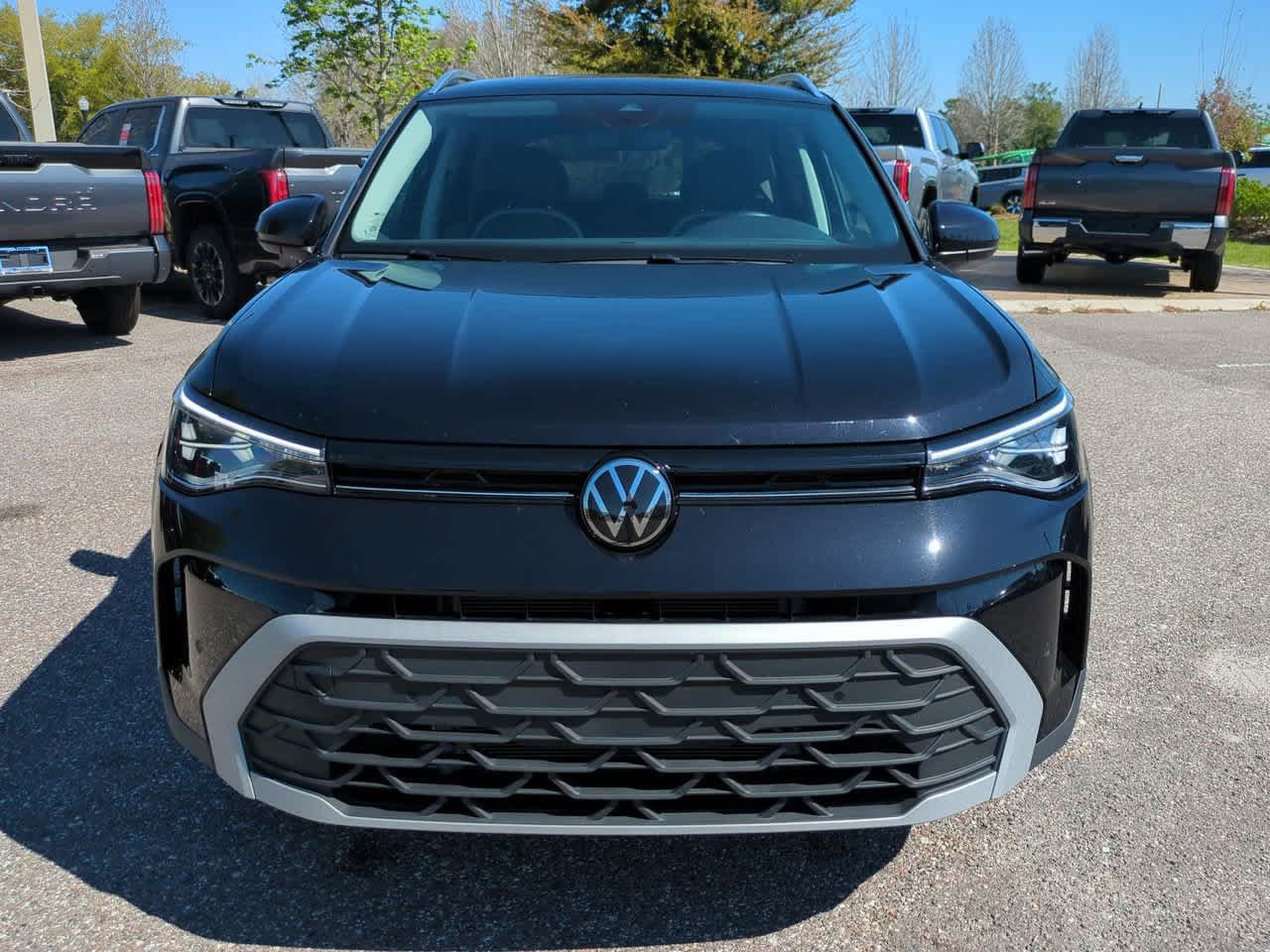 Used 2025 Volkswagen Taos SE AWD/4WD image 9