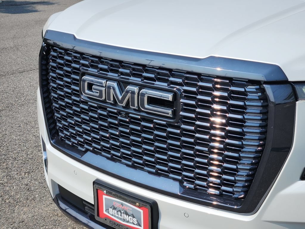 Used 2023 GMC Yukon Denali Ultimate AWD/4WD image 39