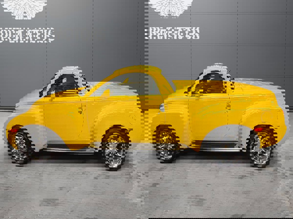 Used 2005 Chevrolet SSR w/ Preferred Equipment Group image 6