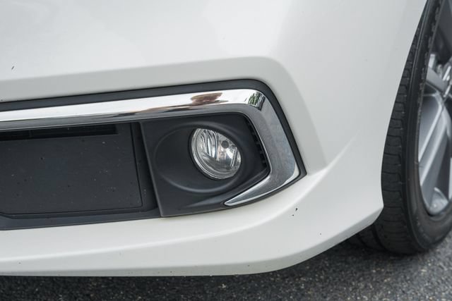 Used 2019 Honda Civic EX-L image 12