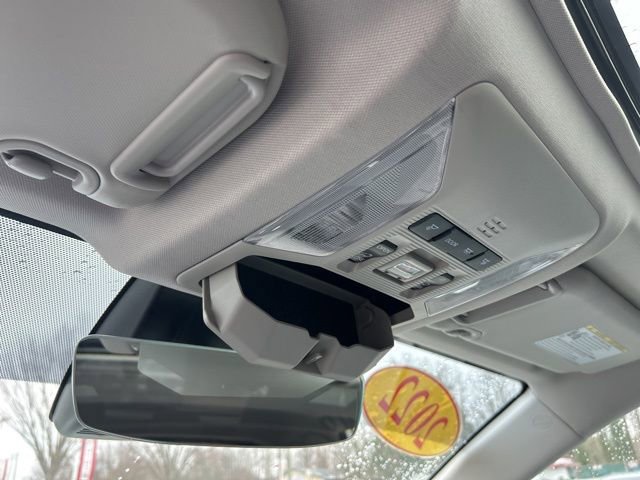 Used 2022 Toyota RAV4 XLE w/ Convenience Package image 34