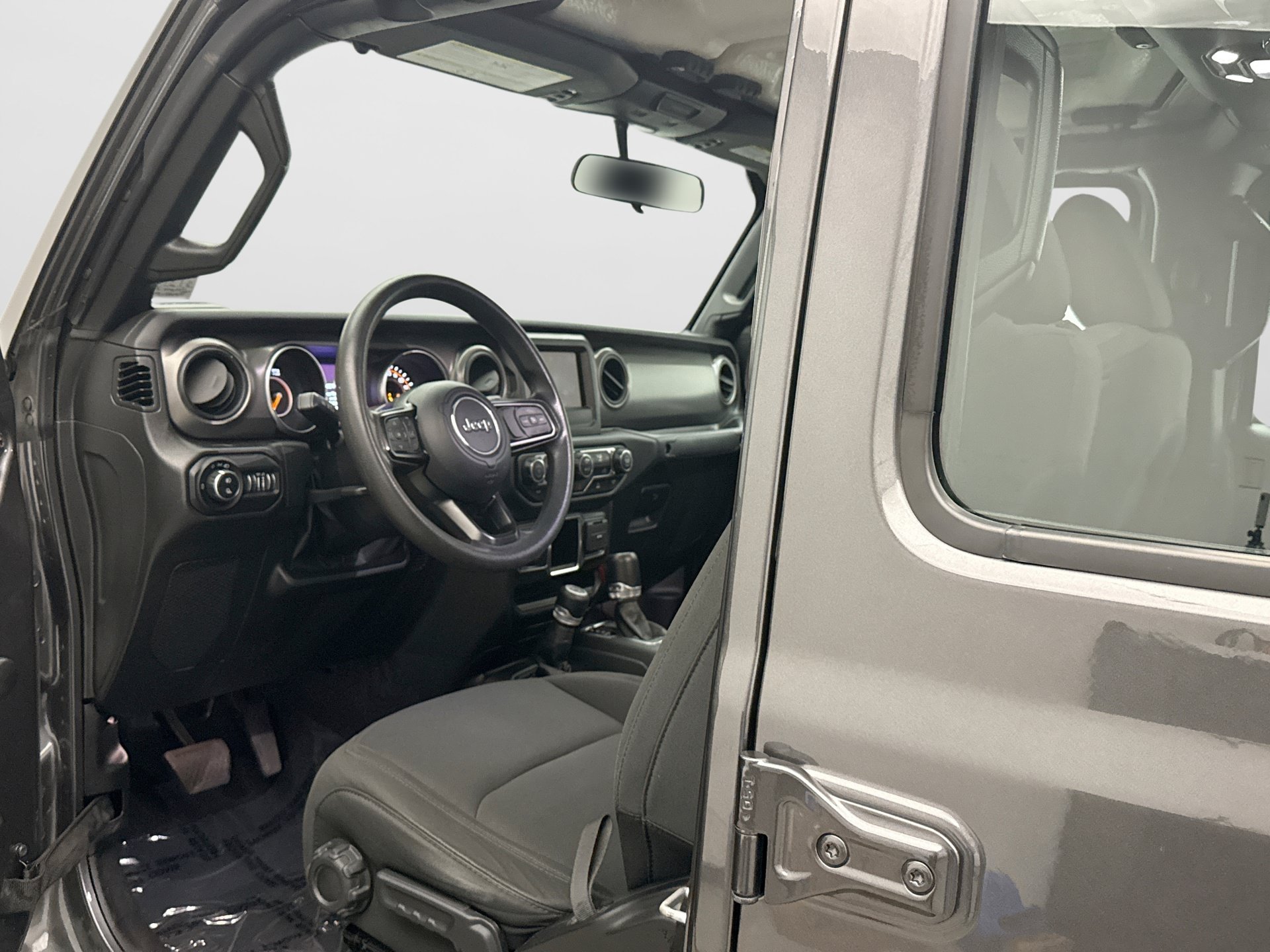 Used 2022 Jeep Gladiator Sport AWD/4WD image 10