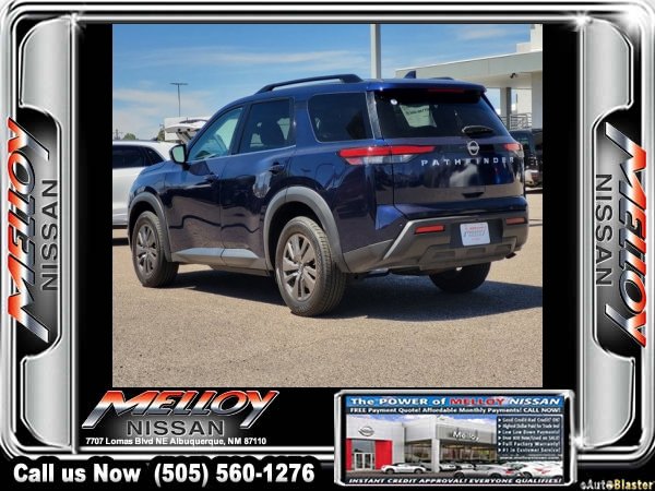 Certified 2024 Nissan Pathfinder SV image 5