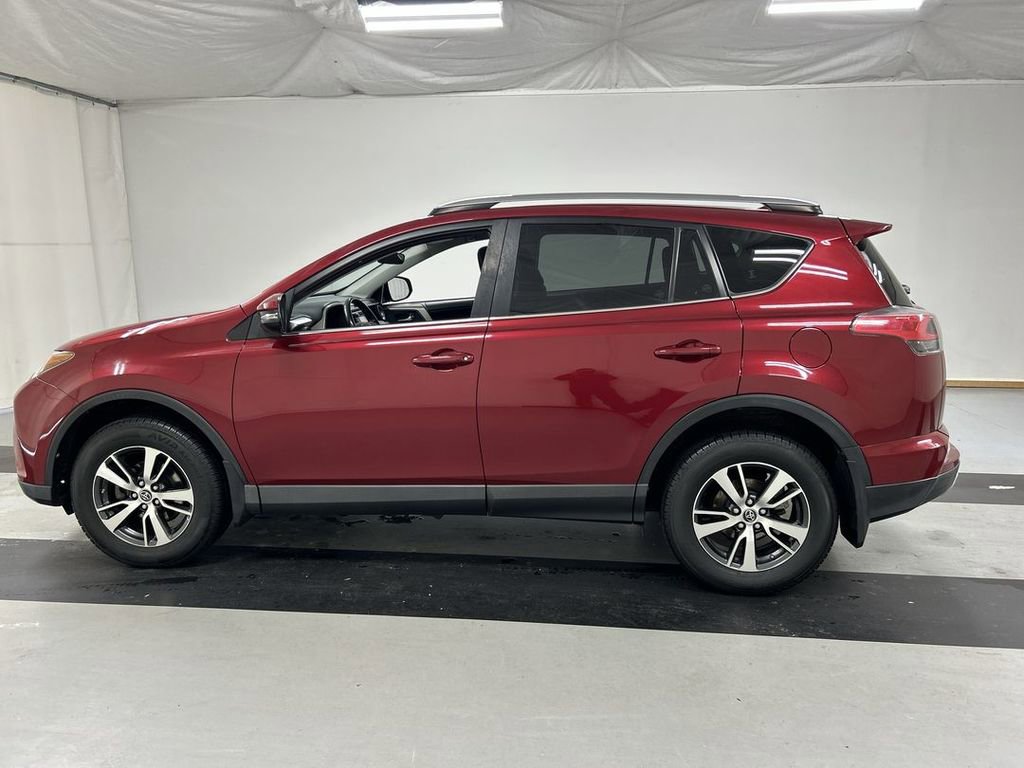 Used 2018 Toyota RAV4 XLE w/ Plus Extra Value Package image 6