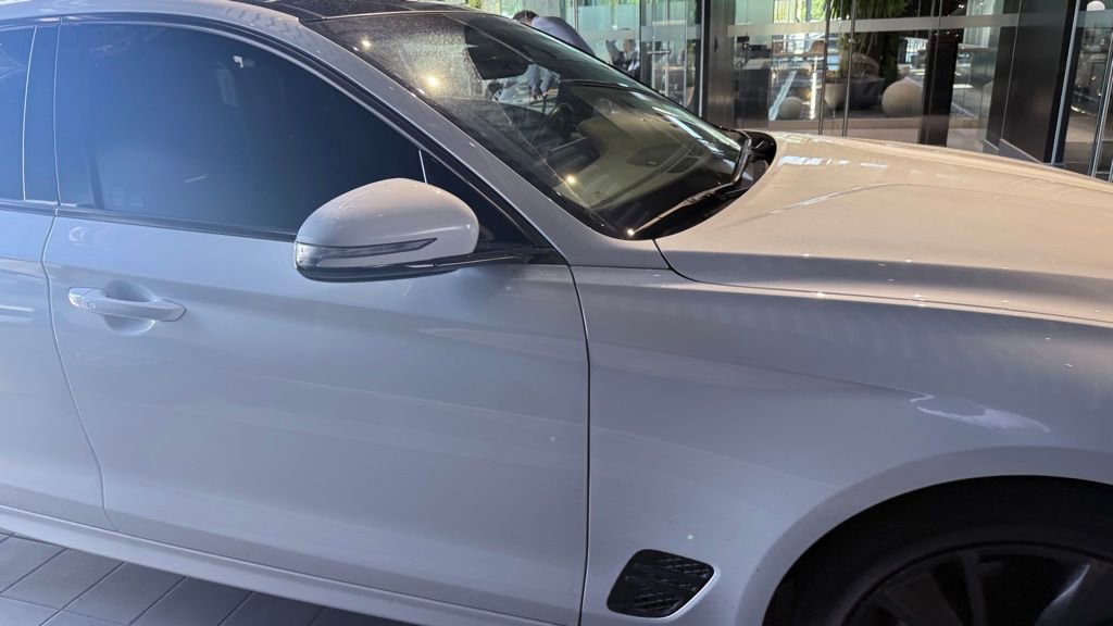 Used 2023 Genesis G70 2.0T w/ Sport Prestige Package AWD/4WD image 17