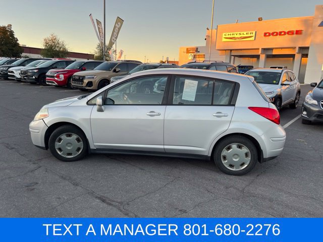 Used 2008 Nissan Versa 1.8 S w/ PWR Pkg FWD image 2