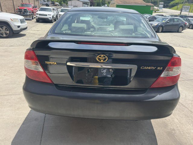 Used 2004 Toyota Camry XLE FWD image 4