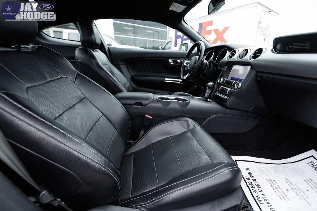 Used 2020 Ford Mustang Premium image 33