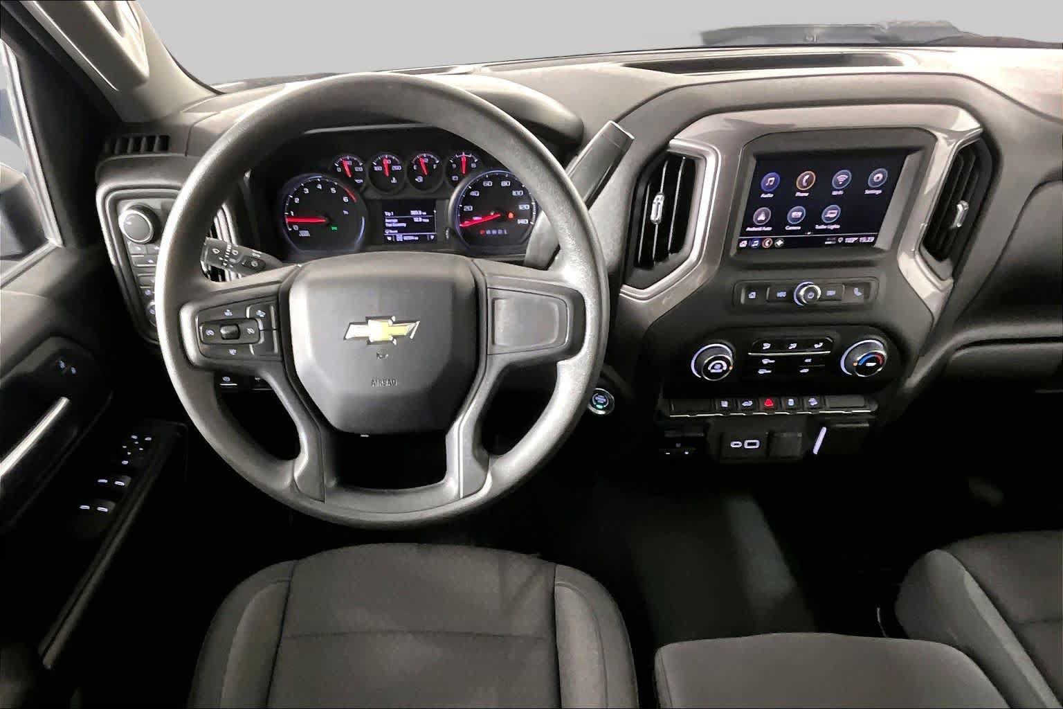 Used 2024 Chevrolet Silverado 2500 Custom w/ Custom Convenience Package AWD/4WD image 5