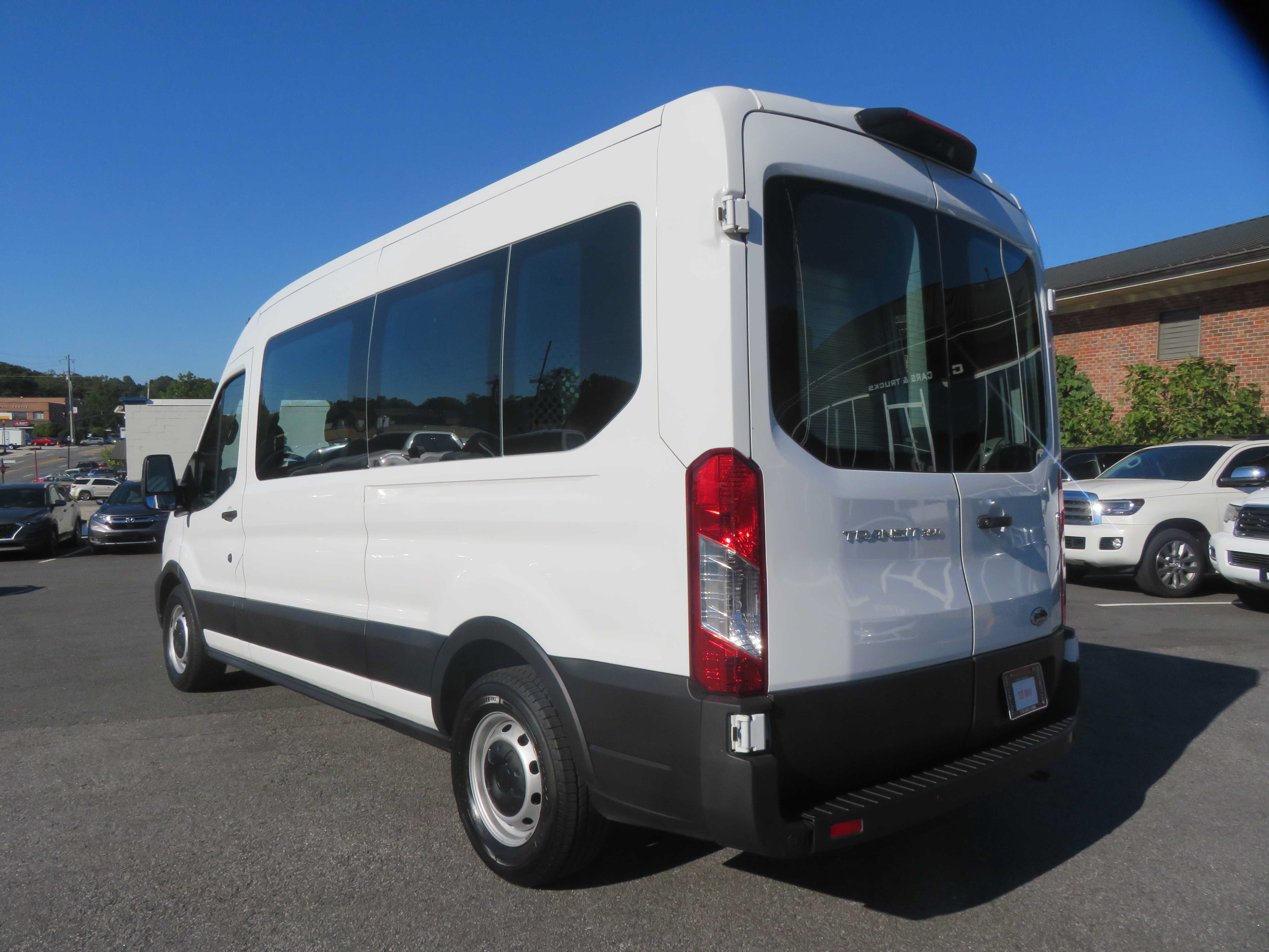 Used 2022 Ford Transit 350 XL RWD image 6