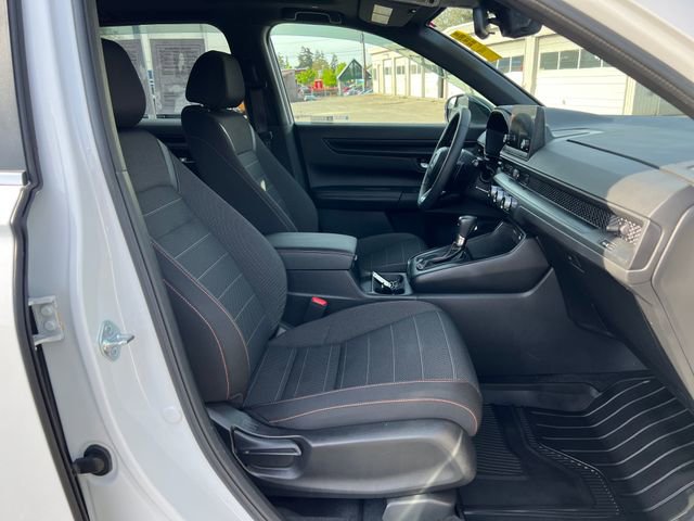 Used 2023 Honda CR-V Sport image 12