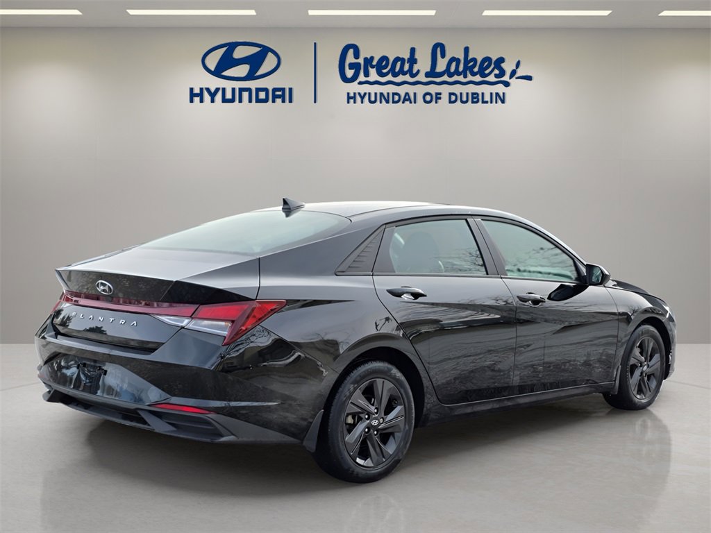 Used 2022 Hyundai Elantra SEL image 5