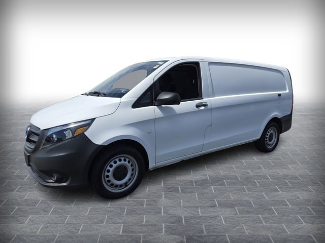 Used 2020 Mercedes-Benz Metris image 3