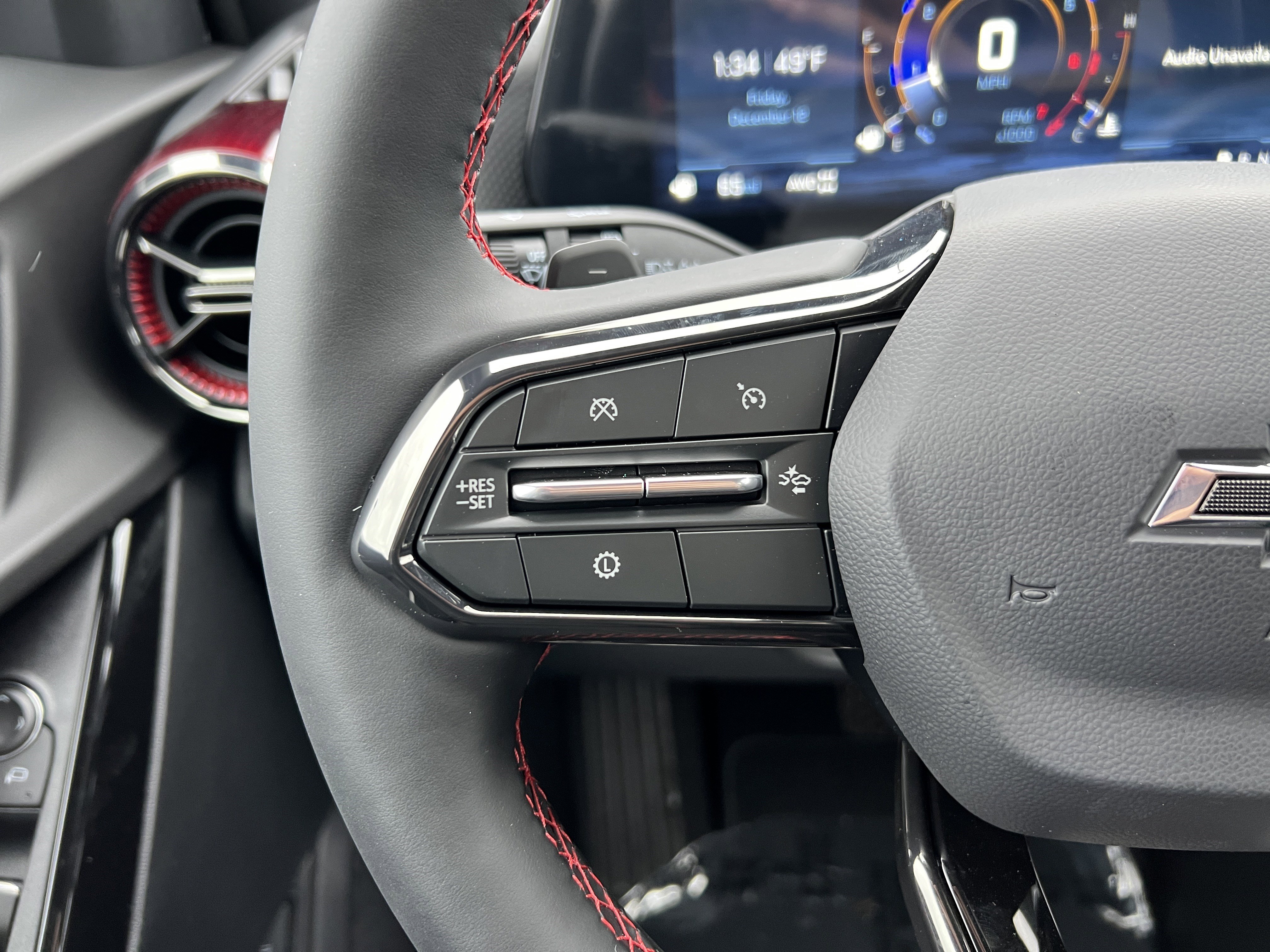 New 2026 Chevrolet Equinox RS w/ Convenience Package III image 29