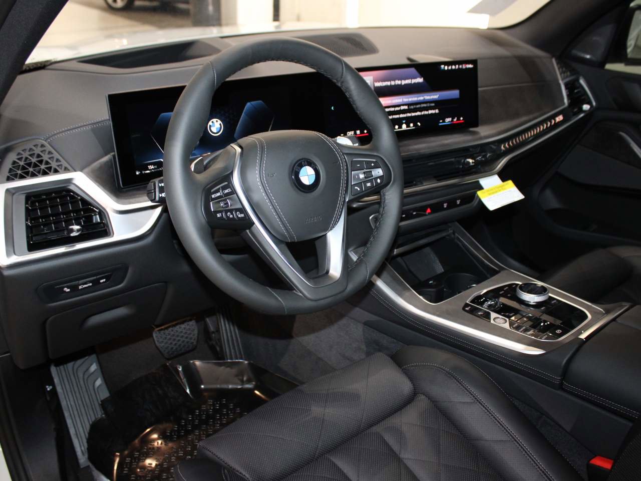 Certified 2026 BMW X5 sDrive40i w/ Executive Package RWD image 10