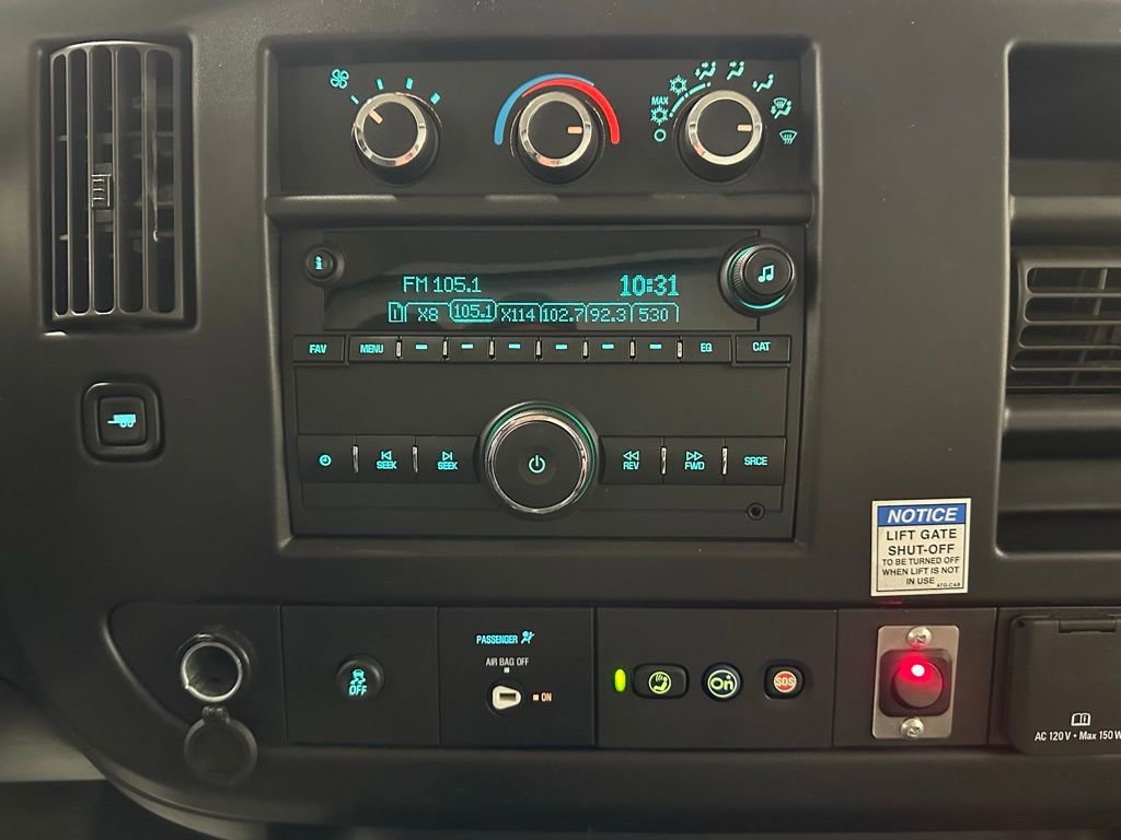 Used 2022 Chevrolet Express 3500 w/ Power Convenience Package image 26