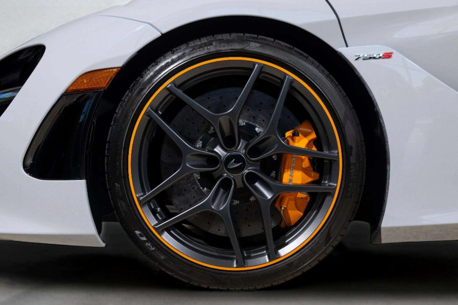 New 2026 McLaren 750S RWD image 13