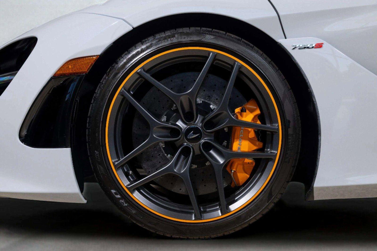 New 2026 McLaren 750S image 13