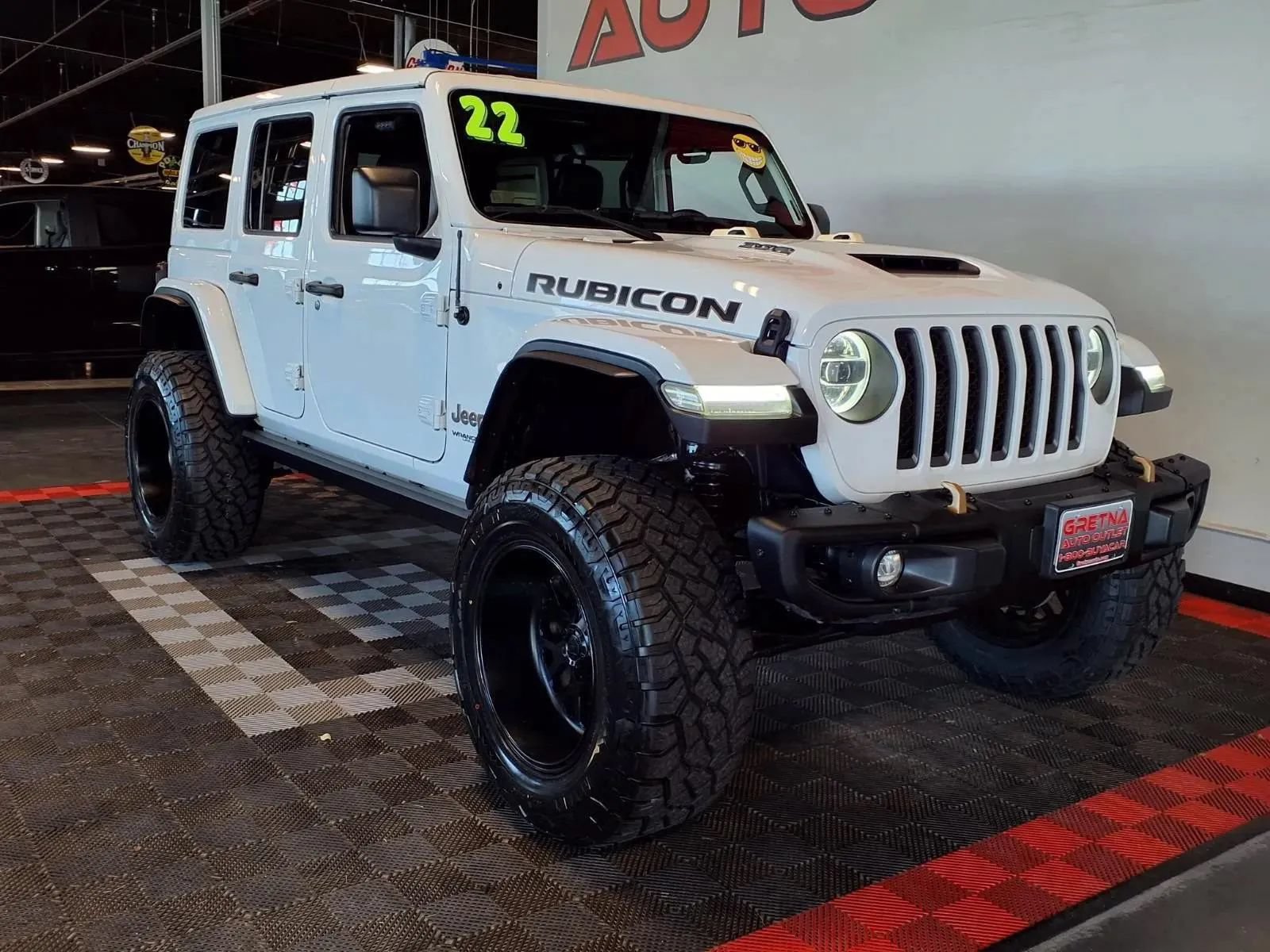 Used 2022 Jeep Wrangler Unlimited Rubicon w/ Trailer Tow Package AWD/4WD image 2