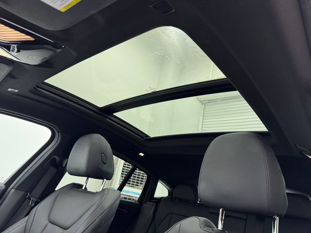 Used 2020 BMW X4 xDrive30i w/ M Sport Package 2 AWD/4WD image 5