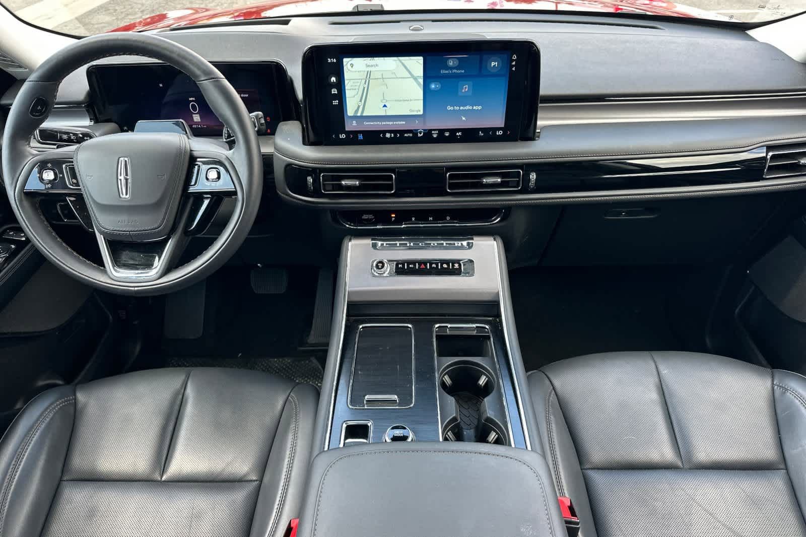 Used 2026 Lincoln Aviator 2WD image 3