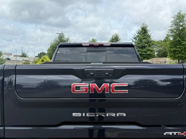 Used 2024 GMC Sierra 2500 AT4 w/ Technology Package AWD/4WD image 6