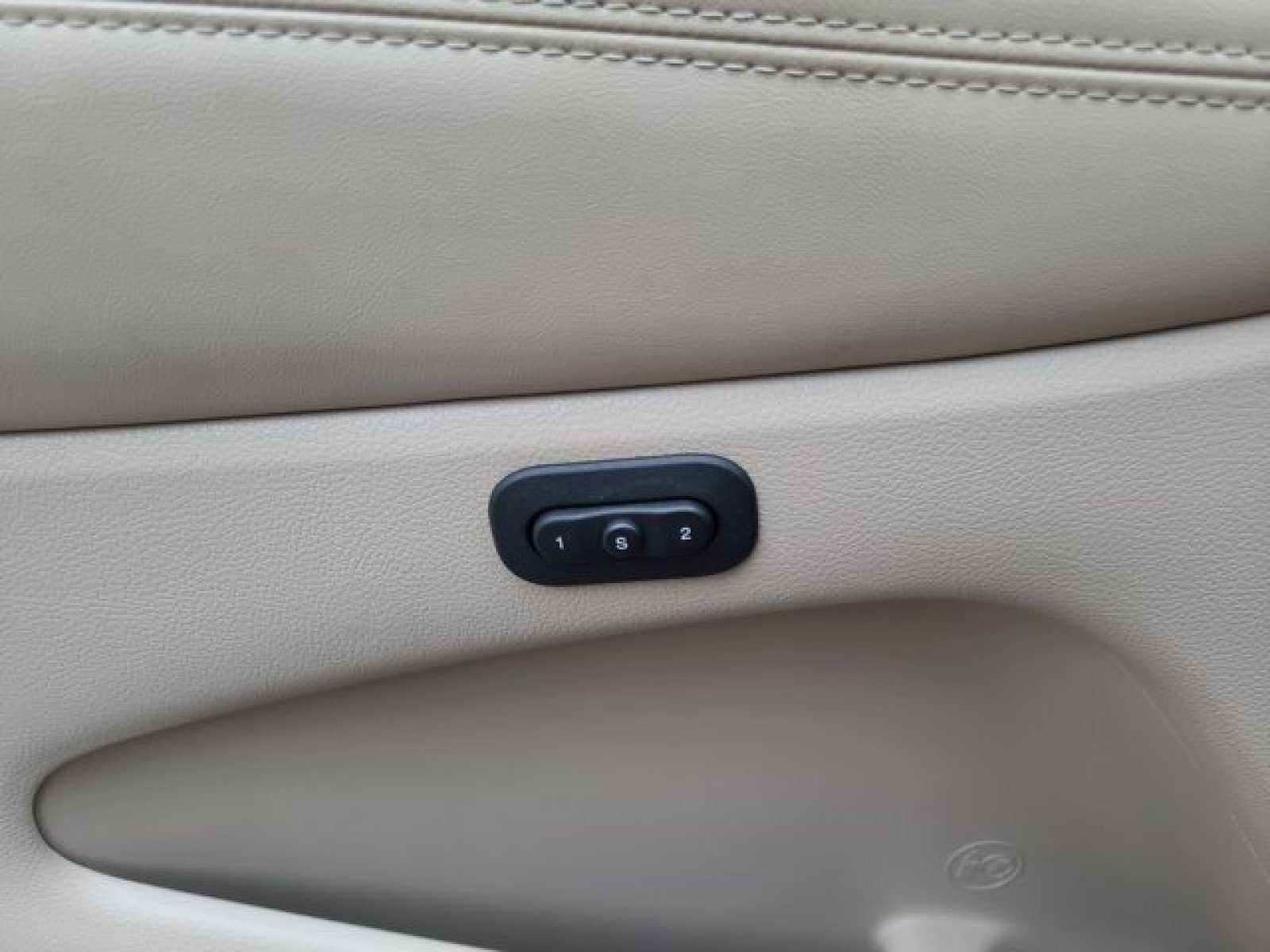 Used 2020 Jeep Grand Cherokee Limited AWD/4WD image 27