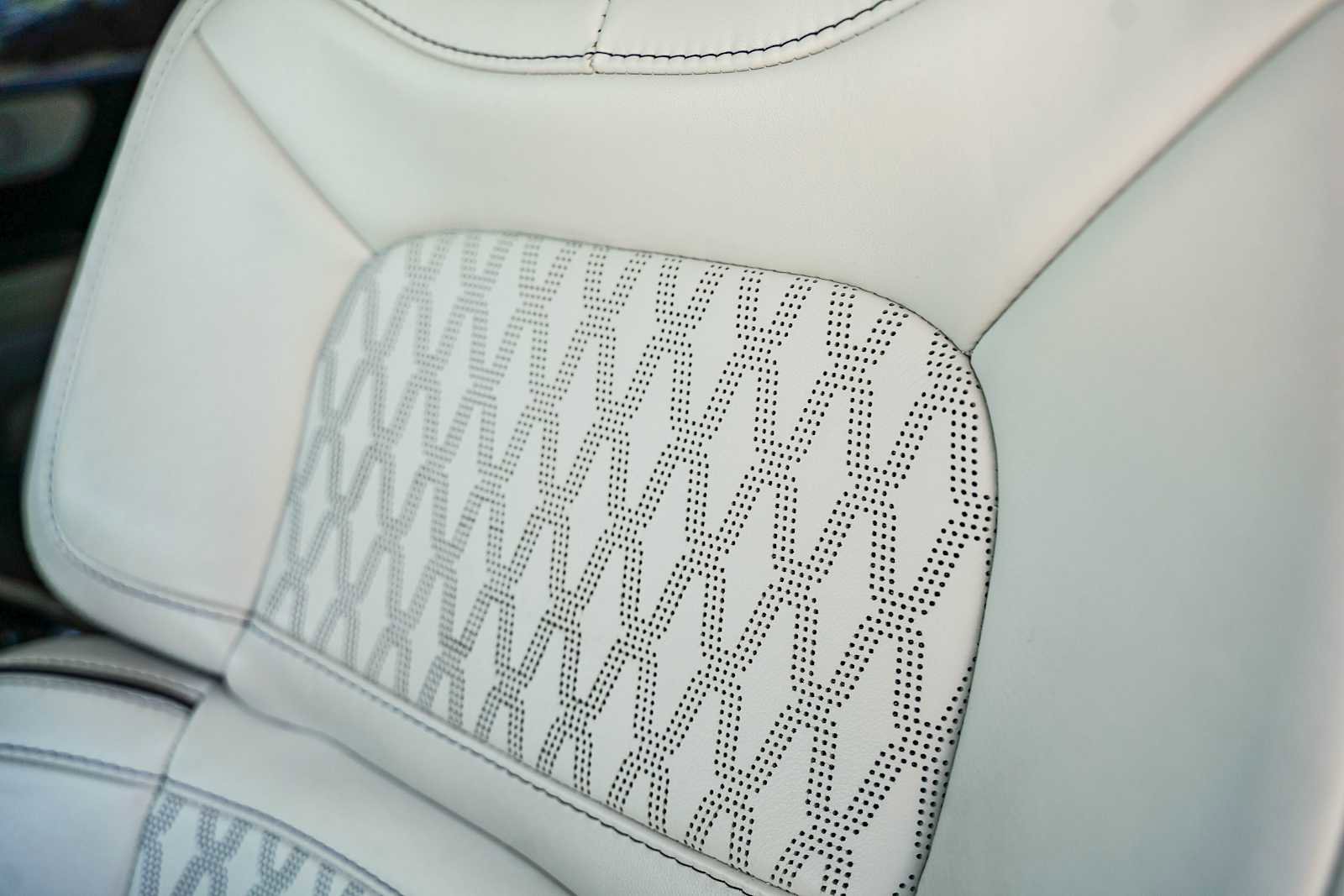 Used 2021 Lincoln Navigator L Black Label w/ Special Edition Package image 20