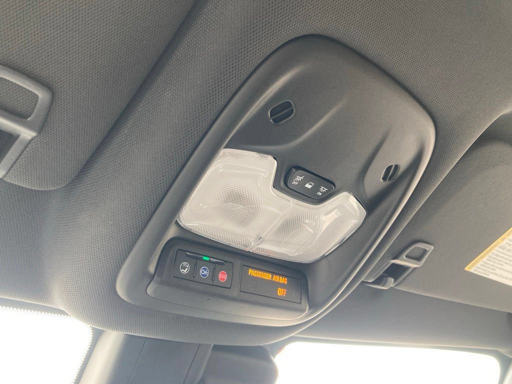 Used 2023 Chevrolet TrailBlazer ACTIV w/ Convenience Package AWD/4WD image 28
