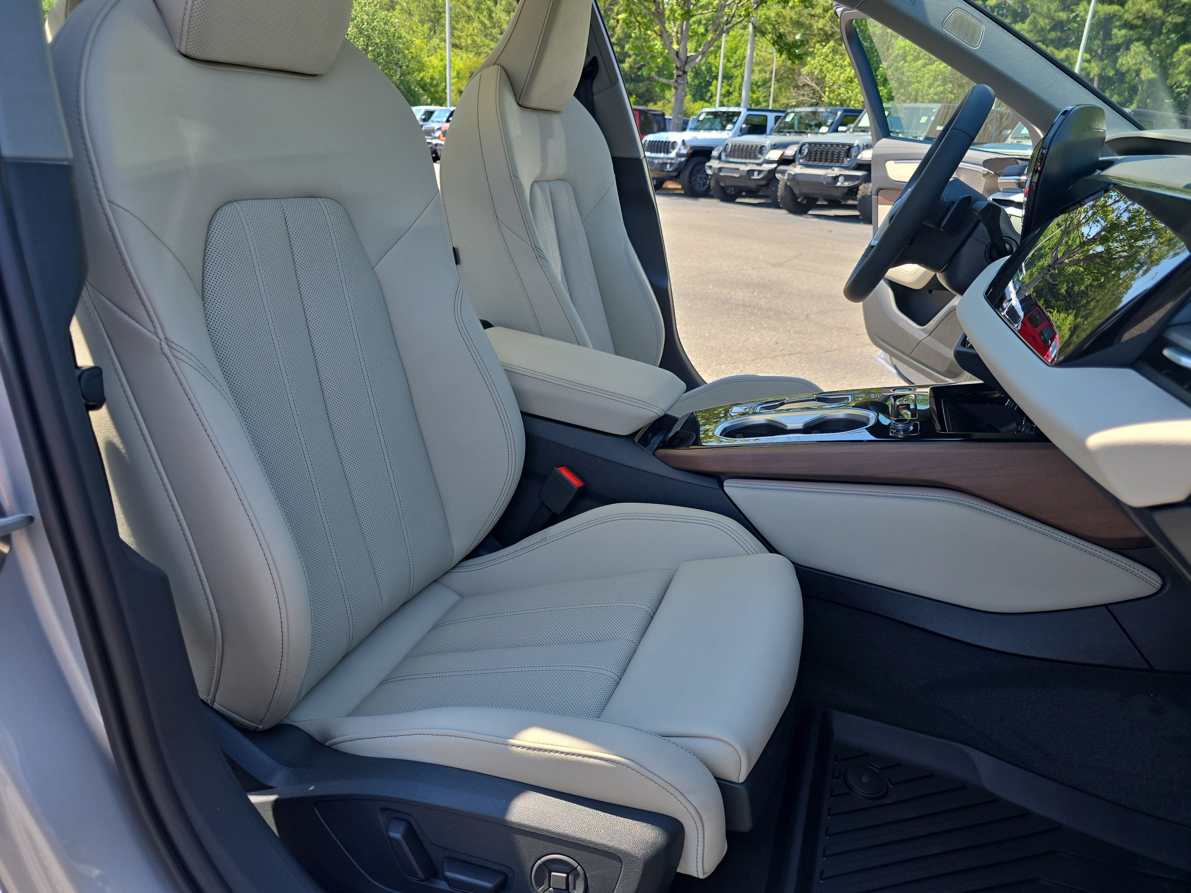 New 2026 Audi A6 Premium Plus AWD/4WD image 10