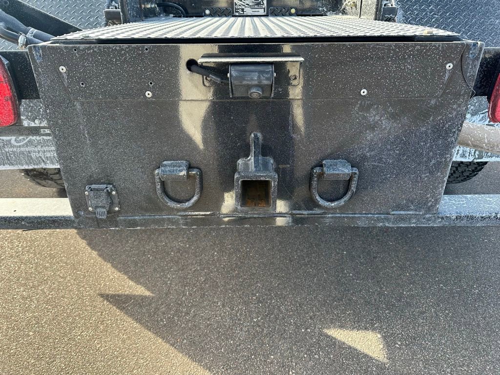 Used 2020 Ford F550 4x4 Crew Cab Super Duty w/ Lariat Value Package image 5