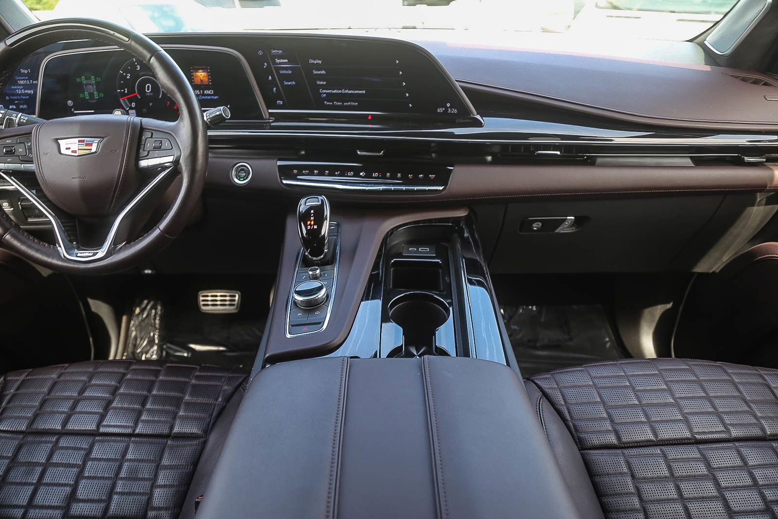 Used 2023 Cadillac Escalade ESV V image 10