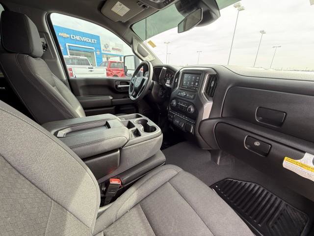 Certified 2025 Chevrolet Silverado 2500 Custom w/ Custom Convenience Package image 32