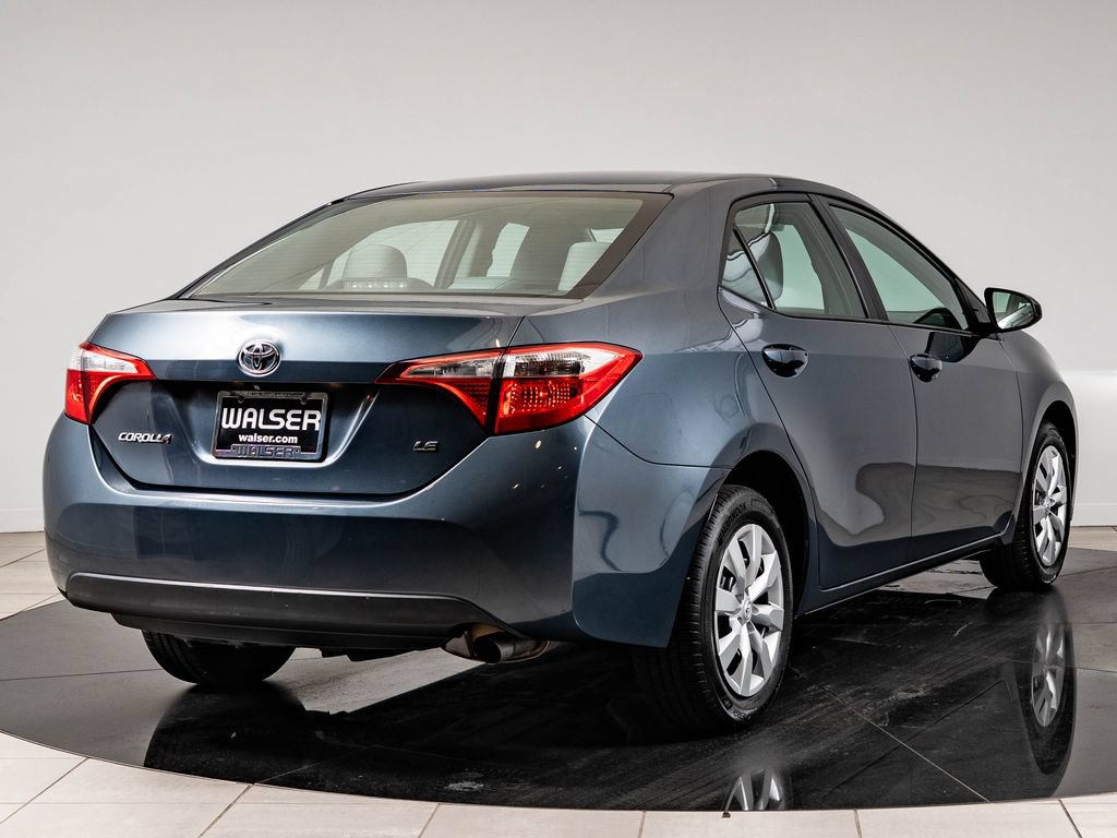 Used 2015 Toyota Corolla LE FWD image 10