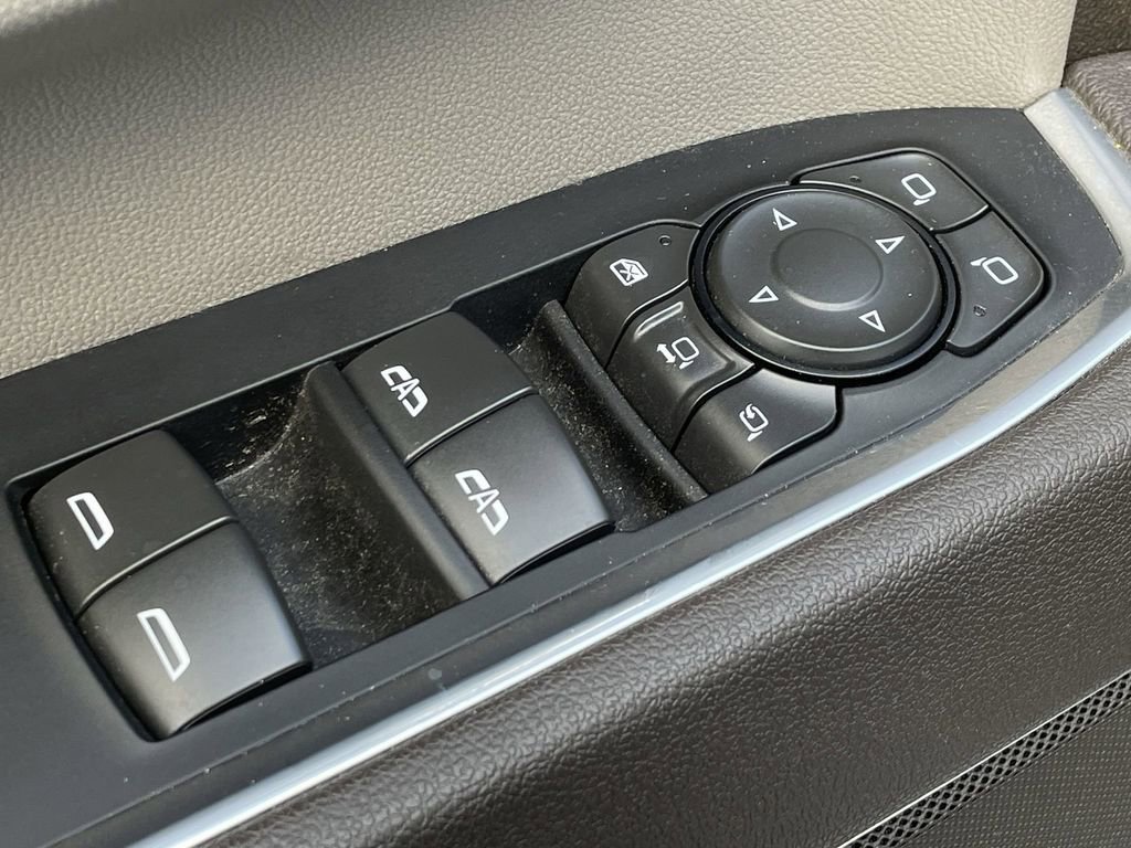 Used 2025 GMC Sierra 2500 SLT w/ SLT Convenience Package AWD/4WD image 23