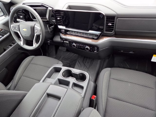New 2026 Chevrolet Silverado 1500 LT w/ Convenience Package II AWD/4WD image 20