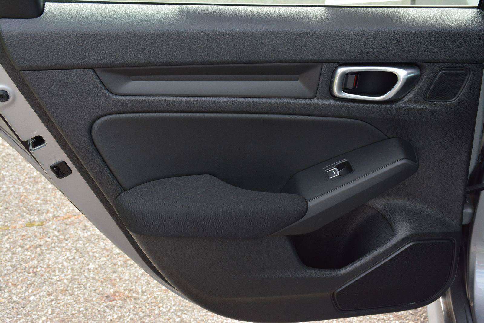 Used 2023 Honda Civic LX image 14