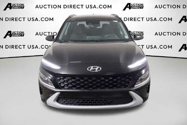Used 2023 Hyundai Kona SEL FWD image 2
