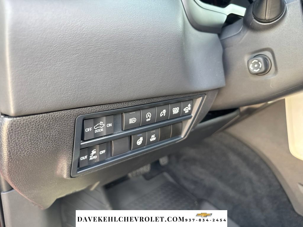 Used 2024 Toyota Tundra Platinum AWD/4WD image 10