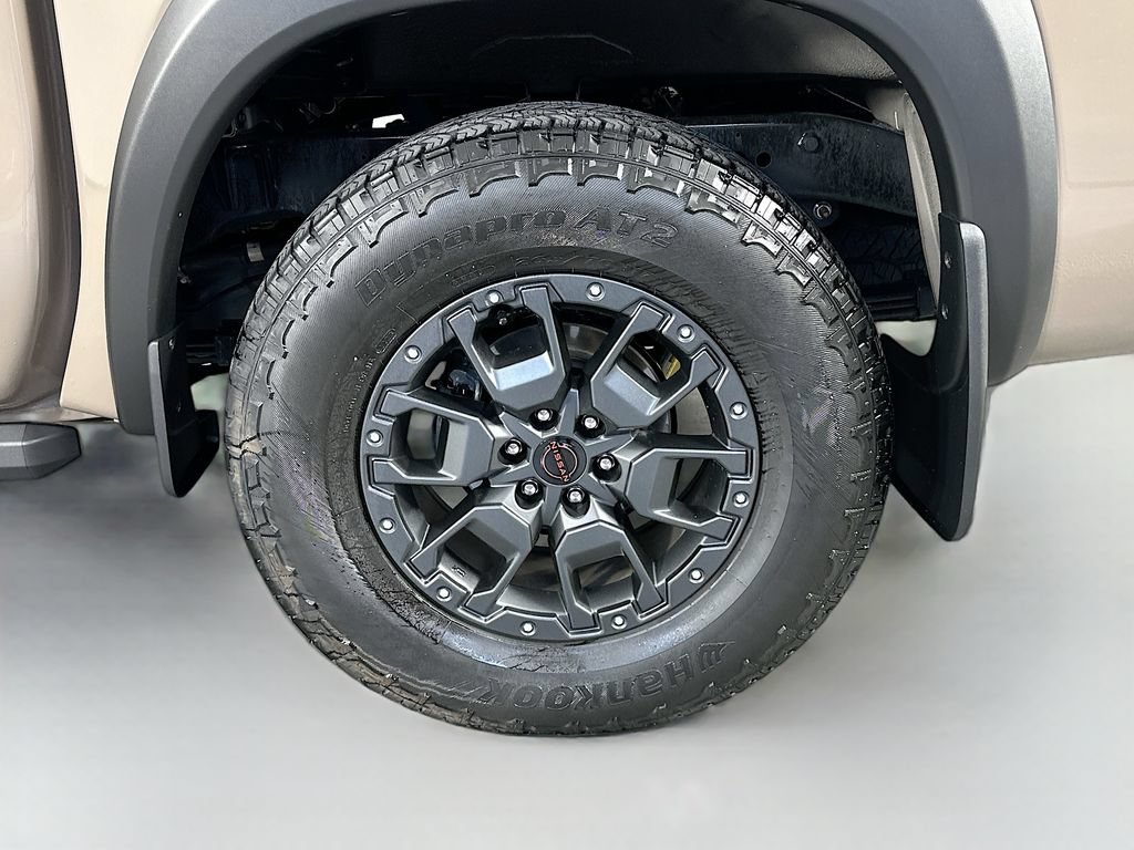 Used 2023 Nissan Frontier PRO-4X w/ Pro-4X Premium Package AWD/4WD image 33