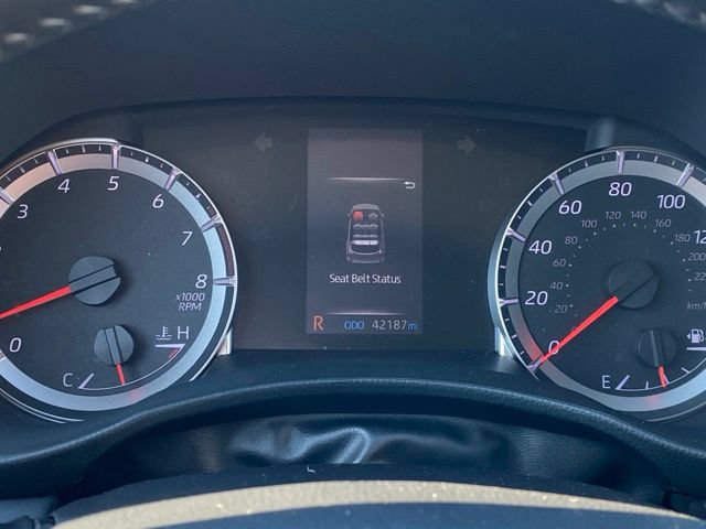 Used 2022 Toyota Highlander LE AWD/4WD image 28