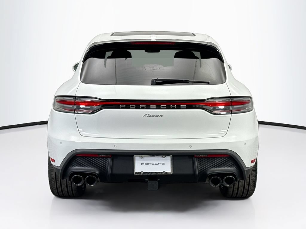 Used 2026 Porsche Macan AWD/4WD image 6